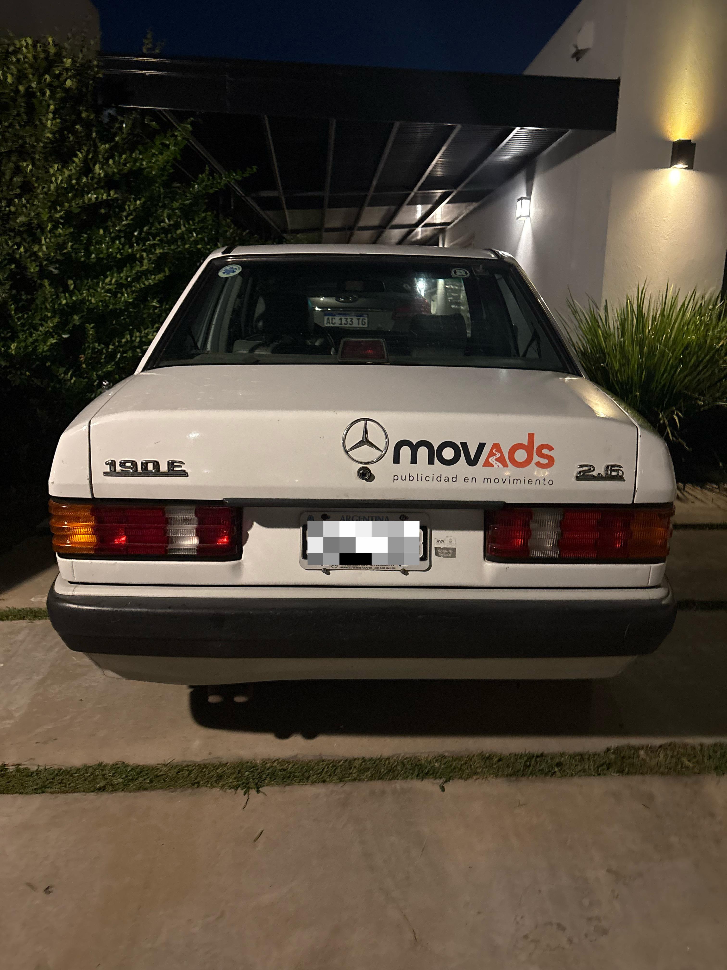 Categoría Standard — vinilo en baúl